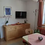Apartment Mayer *