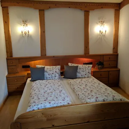 Apartment Mayer